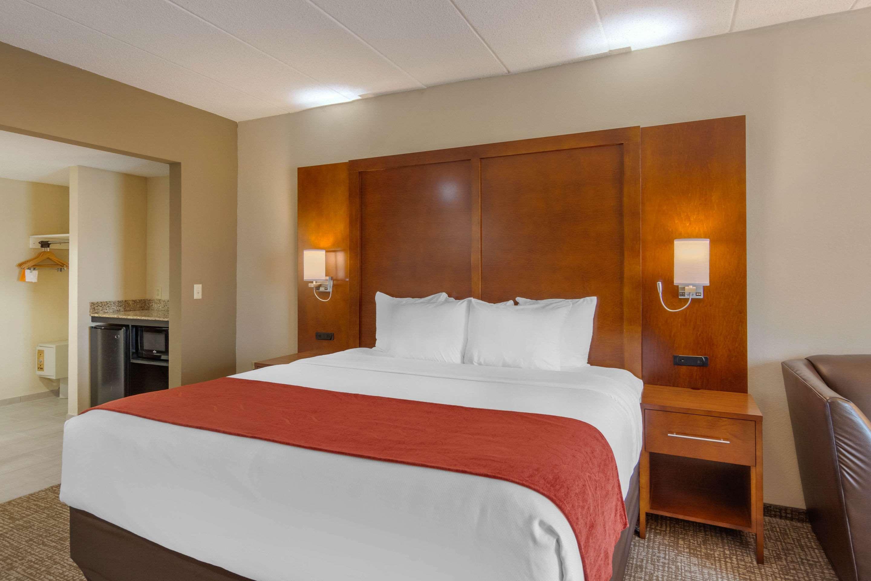 Comfort Suites Southpark Colonial Heights Εξωτερικό φωτογραφία