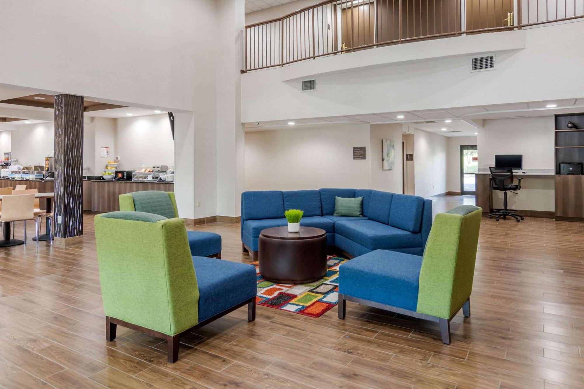 Comfort Suites Southpark Colonial Heights Εξωτερικό φωτογραφία
